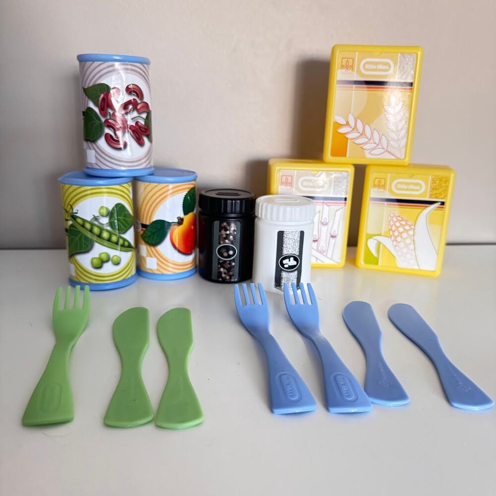 Little Tikes Vintage Cook 'n Store Pretend Play Food and Silverware
